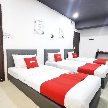 Hotel Oyo 89398 Doorbellz Kota Kinabalu Zewnętrze zdjęcie