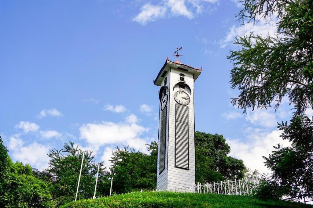 Hotel Oyo 89398 Doorbellz Kota Kinabalu Zewnętrze zdjęcie