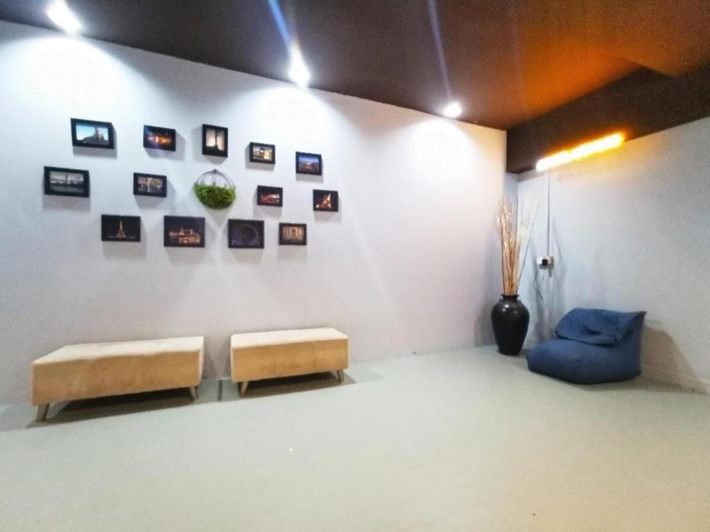 Hotel Oyo 89398 Doorbellz Kota Kinabalu Zewnętrze zdjęcie